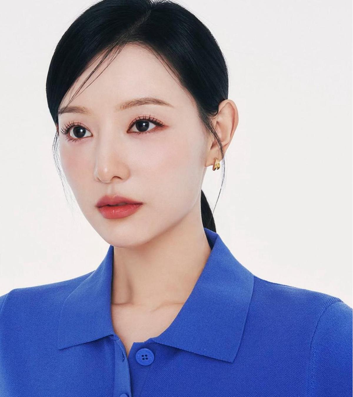 Pesonanya Tak Terbantahkan! Ini 6 Potret Cantik Kim Ji Won yang Curi Perhatian