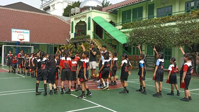 Sosialisasi Piala Dunia FIBA 2023 di SD Menteng 1, Jakarta