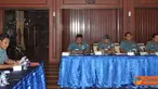 Citizen6, Tanjung Priok: Asrena Pangkolinlamil Kolonel Laut (P) Ahmadi Heri Purwono memimpin Rapat Koordinasi (Rakor) Pra Renaku Jajaran Kolinlamil di Gedung Laut Nusantara Markas Komando (Mako) Kolinlamil, Tanjung Priok, Jakarta Utara, Selasa, (27/3). (P
