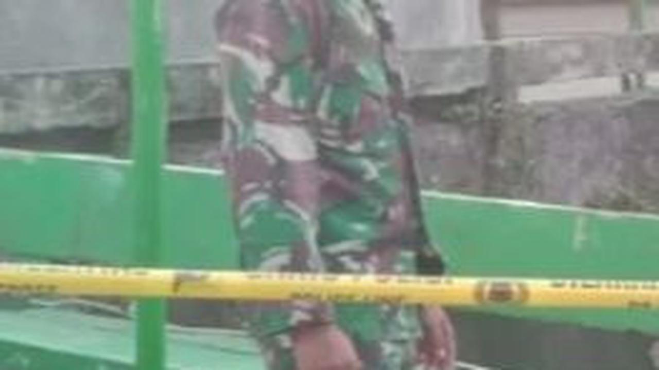 Kesetrum di Dalam Kolam<br>