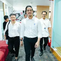 Ketua Umum Partai Solidaritas Indonesia (PSI), Kaesang Pangarep tiba-tiba mendatangi gedung lama Komisi Pemberantasan Korupsi (KPK) hari ini, Selasa, (17/9/2024). (Istimewa).