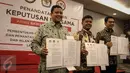 Penandatanganan tersebut dalam rangka Pembentukan Gugus Tugas Pengawasan Dan Pemantauan Pemberitaan Penyiaran&Iklan Kampanye Pilkada Melalui Lembaga Penyiaran, Jakarta, Jumat (11/11). (Liputan6.com/Faizal Fanani)