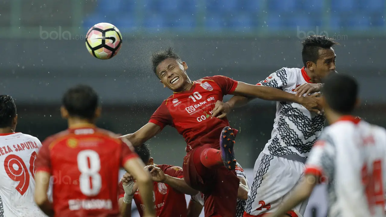 Persis Solo