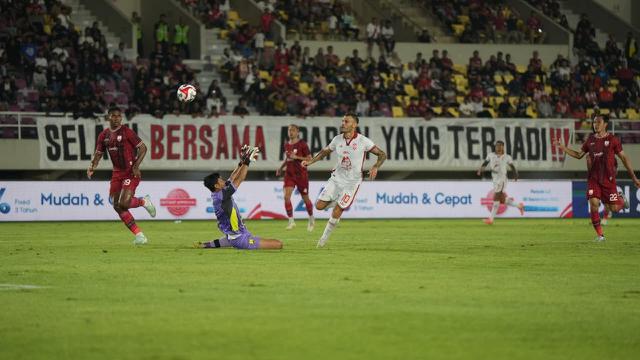 Persis Solo Vs Malut United