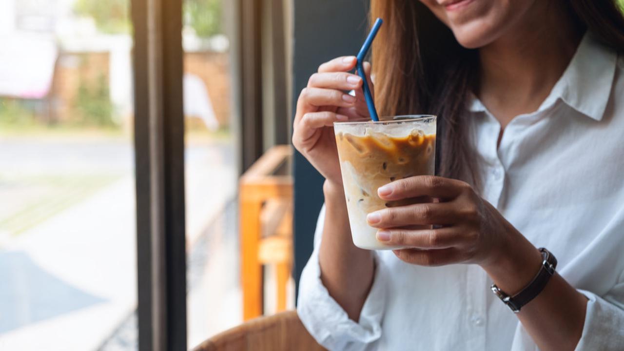 Waktu yang Tepat Minum Kopi, Benarkah hanya Pagi Hari? Cek Faktanya