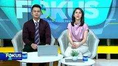 Simak informasi dalam Fokus Pagi (12/7) dengan beberapa topik pilihan di antaranya, Tak Terima Ditegur, Empat Pesilat Keroyok Warga, Ibu Rumah Tangga Ngamuk di Pengadilan Negeri, Petani Kopi Tewas Dimangsa Harimau, Kebakaran di Rusun Klender, Satu Or...