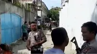 Polisi menyelidiki kemungkinan keterlibatan pihak luar di Lapas Lhokseumawe, Aceh. Sementara Gatot hari ini diperiksa di Polda Metro Jaya.