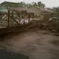 Banjir lahar dingin dari Gunung Sinabung, melanda Desa Sukatendel, Kecamatan Tiganderket, Kabupaten Karo, Sumatera Utara. (Liputan6.com/Reza Efendi)