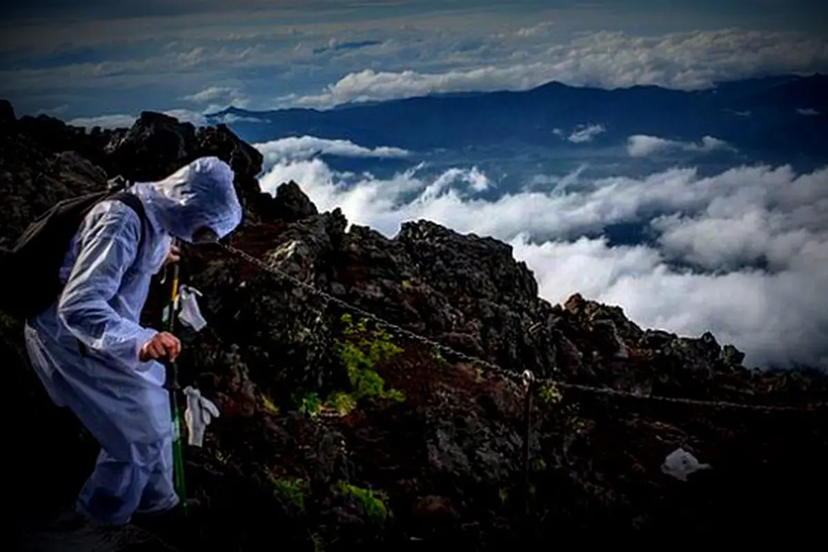 Bebas Akses Internet Bagi Pendaki Gunung Fuji