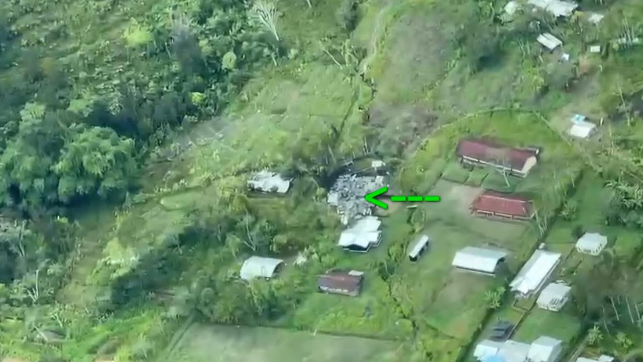 OPM Bunuh dan Bakar Hidup-hidup 6 Guru di Papua, 58 Orang Dievakuasi