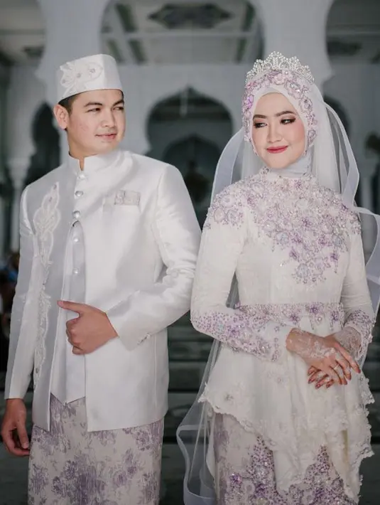 Keinginan Tommy Kurniawan untuk segera menikah dan melepas masa duda nya sudah ia rencanakan setelah berpisah dengan Tania Nadira di tahun 2017 silam. (Instagram/tommykurniawan)