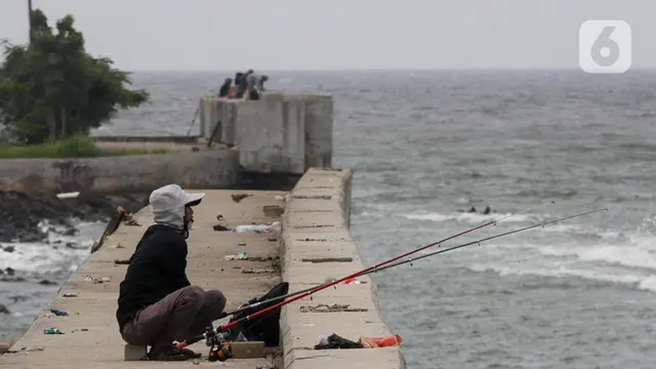 Membentang Sepanjang 700 Km, Pemerintah Bakal Bangun Tanggul Laut dari Banten sampai Jawa Timur