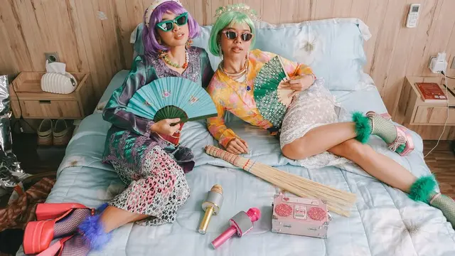 Kenalan dengan Mbak Tumbas, dari Mbak-Mbak Agensi Jadi Kreator Konten yang Ekspresif dengan Gaya DangdutCore Vintage yang Otentik