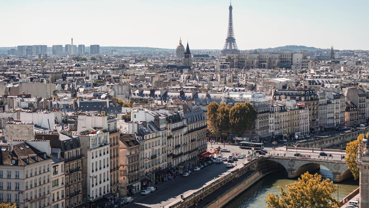 Sidang Kasus Perkosaan Massal oleh 51 Pria Picu Demo 100.000 Orang di Seluruh Penjuru Paris