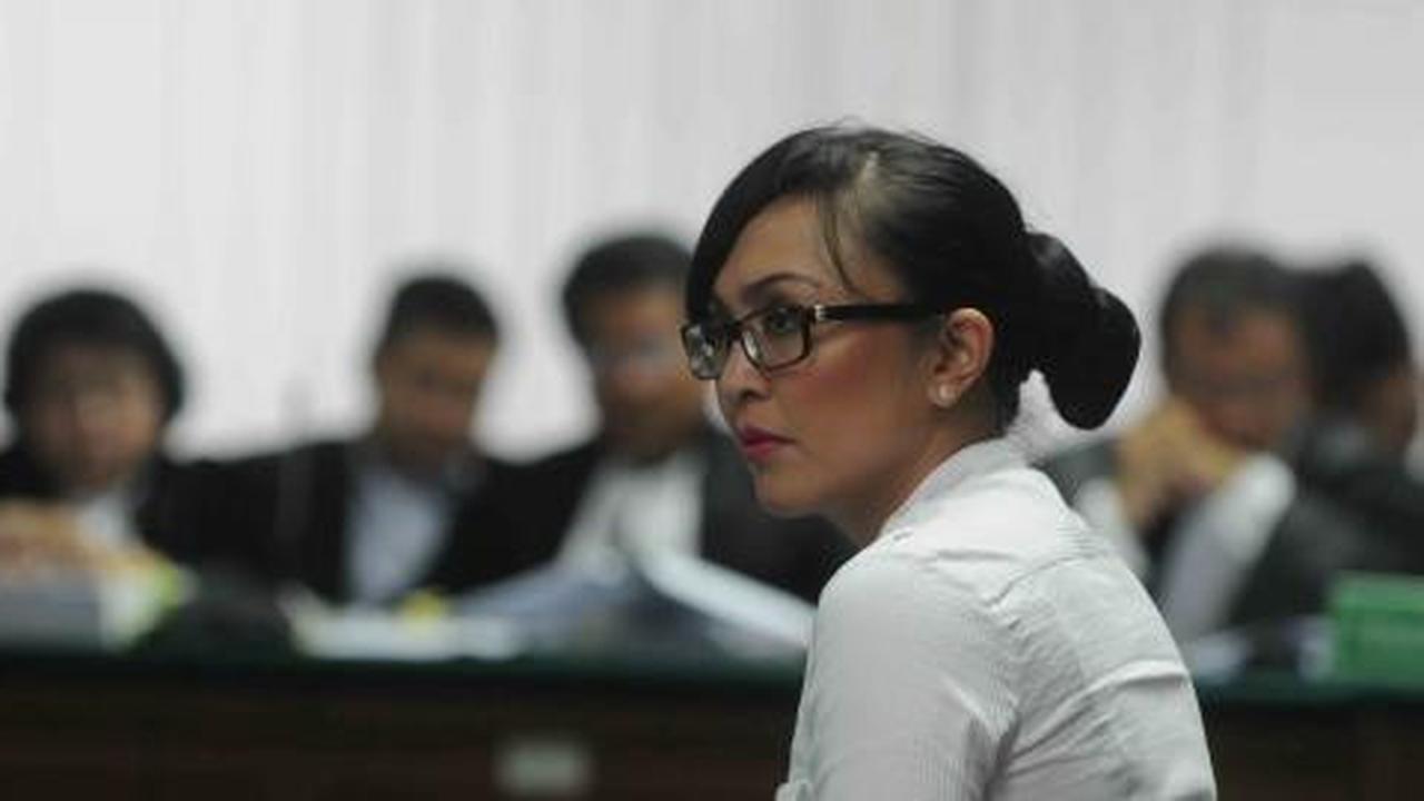 Angie pulang dari DPR karena anak menangis