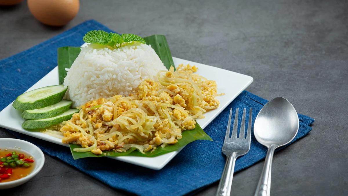 ilustrasi nasi uduk