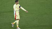 Pemain depan Spanyol #07, Alvaro Morata, bereaksi setelah gagal mengeksekusi penalti setelah pertandingan final UEFA Nations League antara Portugal dan Spanyol di Munich, Jerman selatan, Senin dini hari WIB (9-6-2025). (Alexandra BEIER/AFP)