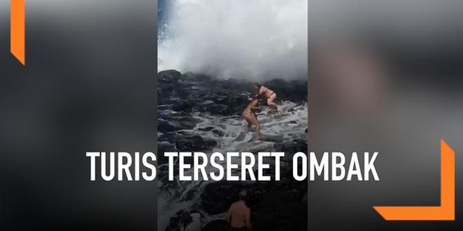 VIDEO: Turis di Hawaii Terseret Ombak saat Asyik Foto