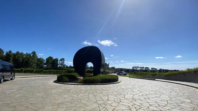 Mencicipi Jamuan Mewah di Pt. Leo Estate