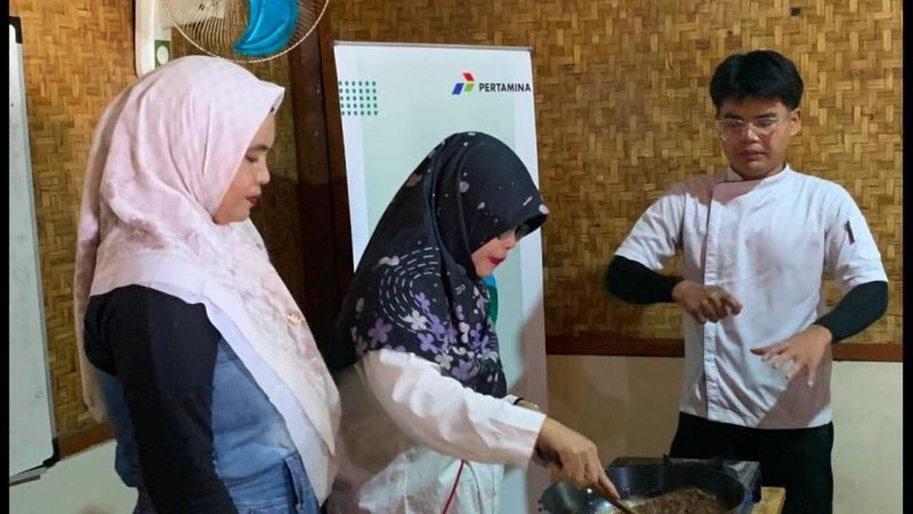 Tingkatkan Ekonomi Lokal, Pelatihan UMKM Kue Lebaran Tanpa Oven Digelar di Kepulauan Seribu