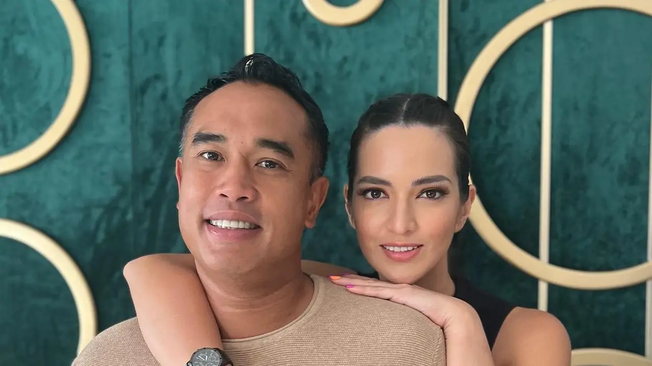 6 Artis Tanah Air yang Pilih untuk Menikah di Usia Sangat Muda, Banyak yang Masih Harmonis sampai Sekarang