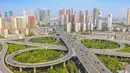 Jaringan Jalan China China menggunakan jaringan jalan besarnya untuk menyediakan ruang jalan yang cukup bagi populasinya (Source: IST)