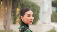 9 Model Rambut yang Bikin Tampil Mewah dan Elegan di 2025, Stylish