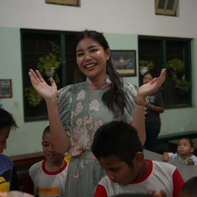 Margenie Winarti Miss Grand Indonesia 2014 Rayakan Ulang Tahun ke-31 di Panti Asuhan, Pilih Traktir Bakso ketimbang Bikin Pesta Mewah. (ist)
