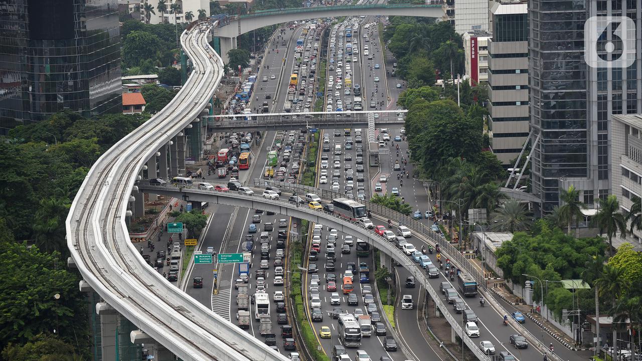 Proyek Pembangunan LRT Rampung Desember 2021