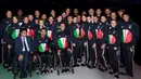Giorgio Armani telah dipilih sebagai desainer seragam timnas Italia selama satu dekade terakhir. Di Olimpiade Tokyo 2020, proyek ini beralih ke Emporio Armani yang terdiri dari seragam upacara pembukaan, baju olahraga, tas, ransel, topi, dan sepatu kets. (facebook/emporioarmani)
