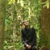 Bintang film "Bara (The Flame) Iber Djamal sebagai penduduk asli Kalimantan. (Foto: Istimewa)
