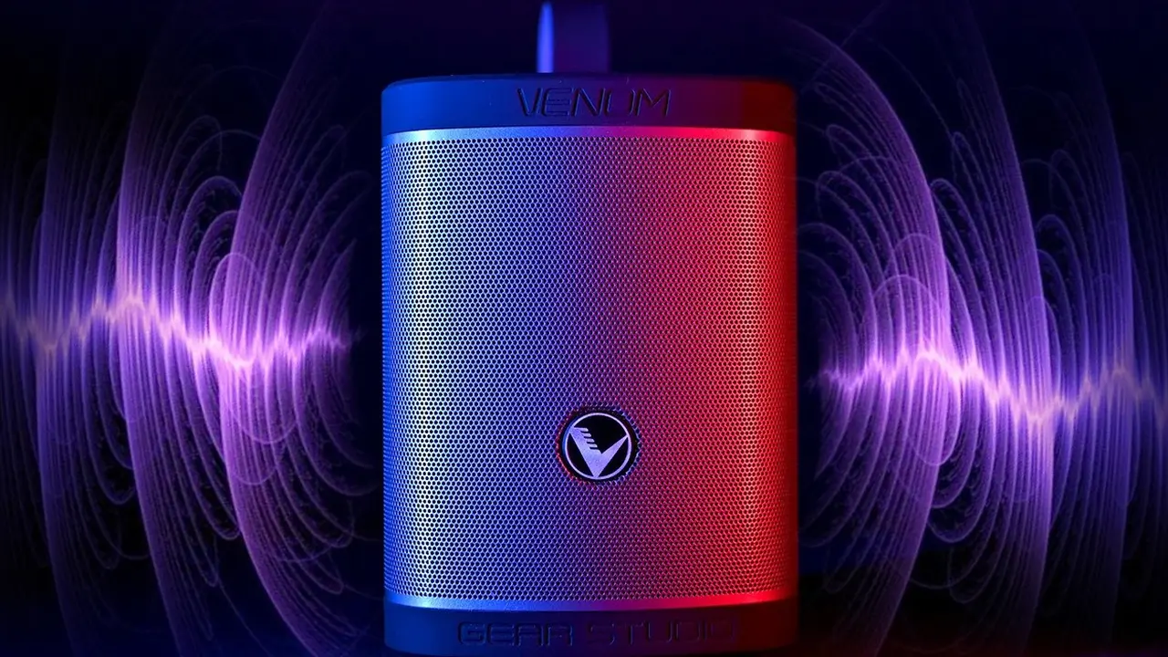Sebagai agen pemegang merek Venom di Indonesia, PT Sumber Sejahtera Audiotama secara resmi merambah pasar gadget dan home appliance dengan menghadirkan Venom Gear Studio VGS-1.