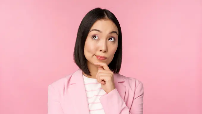 Ilustrasi perempuan pemikir/freepik.com