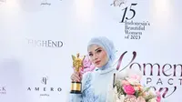 Dokter Ayu Widyaningrum Terima Penghargaan Indonesia Beautiful Women 2023, Jadikan Motivasi Untuk Terus Berkarya
