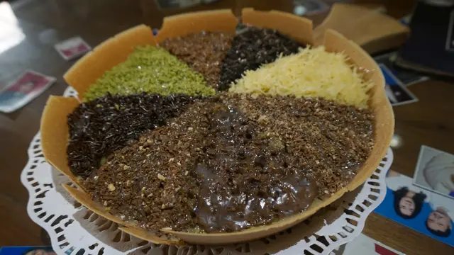 Ilustrasi Martabak Manis Berbagai Toping