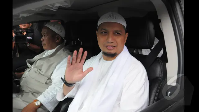 Ustadz Kondang Arifin Ilham Datangi KPK