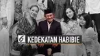 BJ Habibie adalah negarawan yang biografinya telah diangkat dalam beberapa film. BJ Habibie dikenal dekat dengan aktor yang memerankan dirinya.