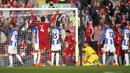 Liverpool berbalik unggul pada menit ke-63. Gol ketiga The Reds tercipta melalui gol bunuh diri bek Brighton, Adam Webster saat berusaha menghalau tendangan sudut yang dilepaskan Trent Alexander-Arnold. (PA via AP/Peter Byrne)