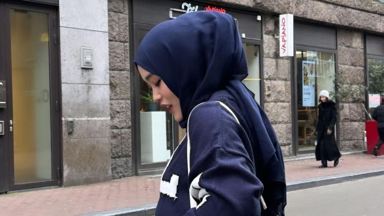 Fashion Putri Delina Gak Pernah Gagal