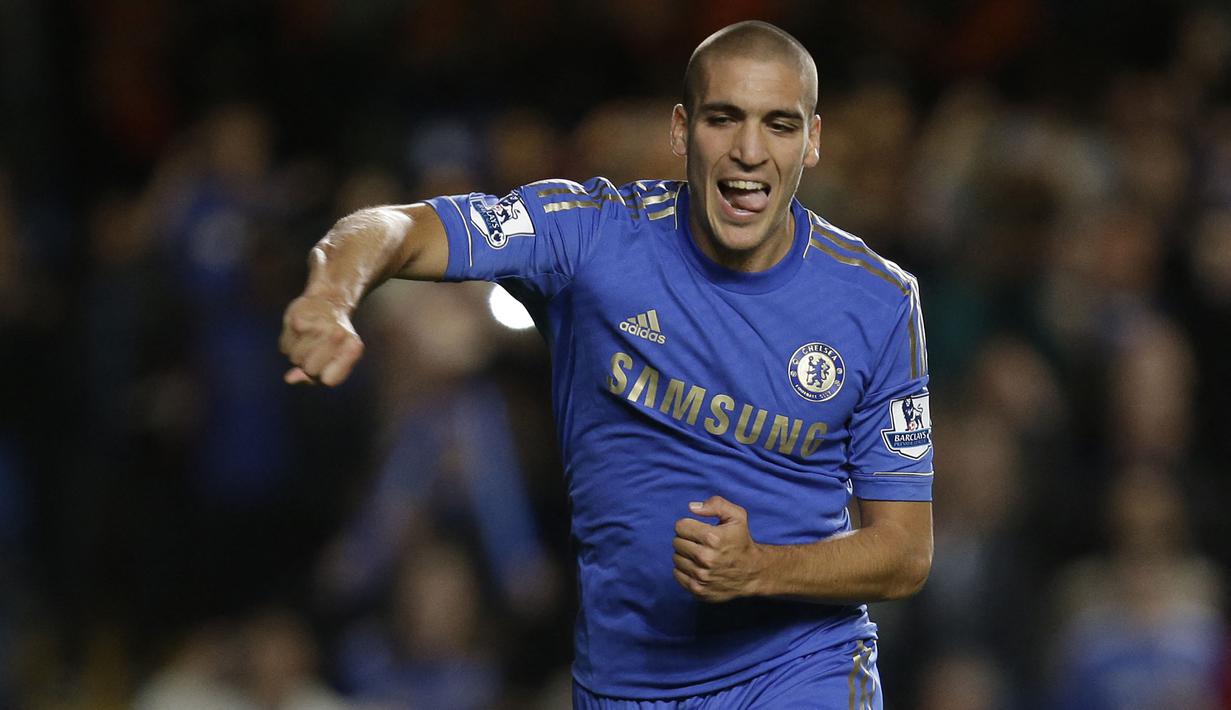Oriol Romeu bergabung ke Chelsea pada tahun 2011. Ia telah bermain sebanyak 33 kali bersama The Blues dengan memenangkan Liga Champions 2011/12. Dua musim berselang, Romeu kemudian dipinjamkan ke Valencia dan VfB Stuttgart sebelum akhirnya dipermanenkan oleh Southampton. (AFP/Carl Court)
