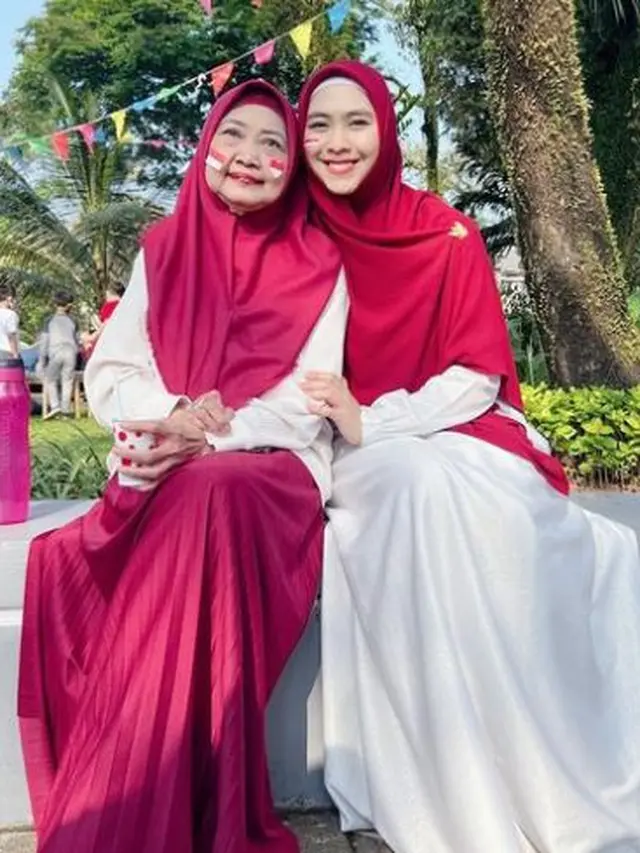 Oki Setiana Dewi rayakan HUT Kemerdekaan RI ke-77 (Instagram/okisetianadewi)