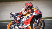 Pebalap Repsol Honda, Marc Marquez, menjadi yang tercepat pada sesi latihan bebas ketiga MotoGP Valencia di Ricardo Tormo, Sabtu (11/11/2017). (MotoGP)