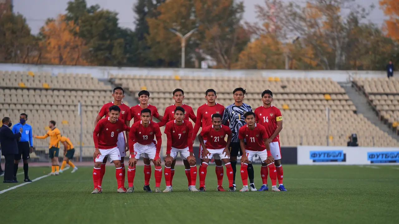 Timnas Indonesia U-23 ketika menghadapi Australia U-23 di Kualifikasi Piala Asia U-23 2022.