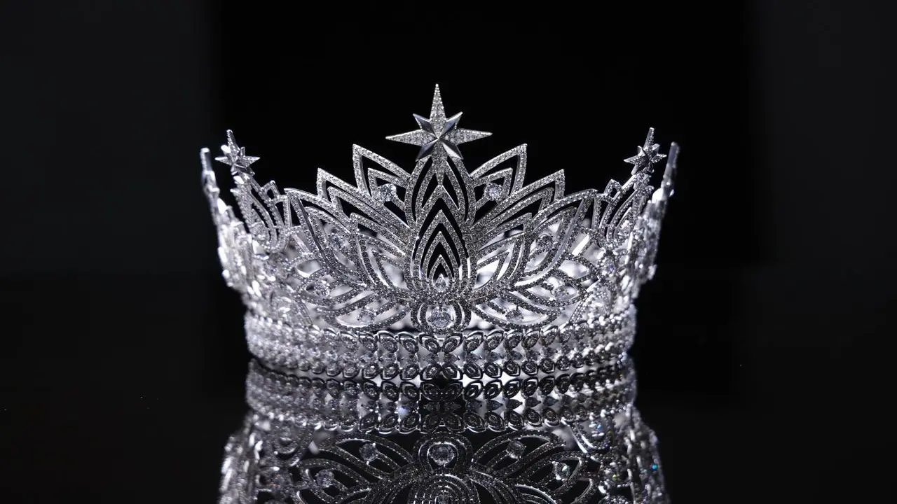 Mahkota Teratai Nusantara yang akan dikenakan Miss Universe Indonesia 2024