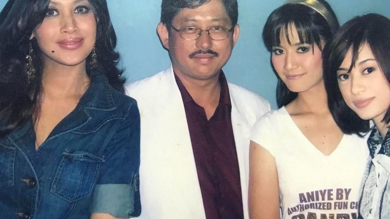 Djaja Surya Atmadja ini juga mengambil gelar Ph.D di Jepang pada tahun 1995 dalam bidang DNA.