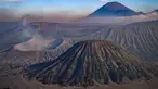 Kawasan Taman Nasional Bromo Tengger Semeru (TNBTS) dari puncak penanjakan 1 di Kabupaten Pasuruan, Jawa Timur, Kamis, 13 Agustus 2026. (AFP/ Juni Kriswanto)