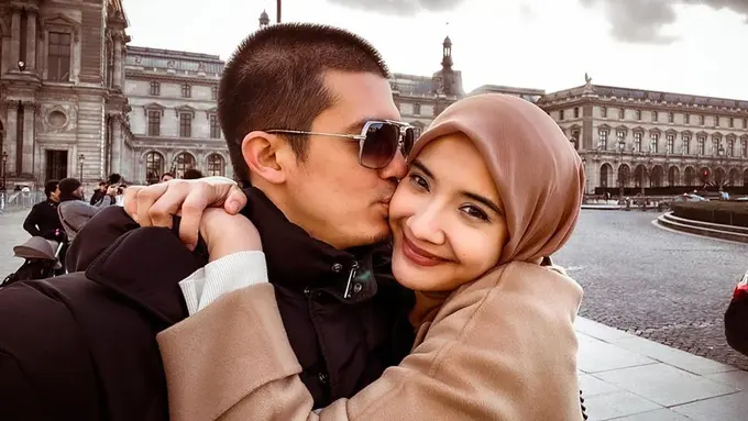 [Fimela] Zaskia Sungkar dan Irwansyah