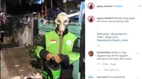 Membagikan moment tersebut di akun Instagram @agoez_bandz4, driver ojol tersebut menegaskan dirinya harus menggunakan masker untuk melindungi diri dari virus corona.