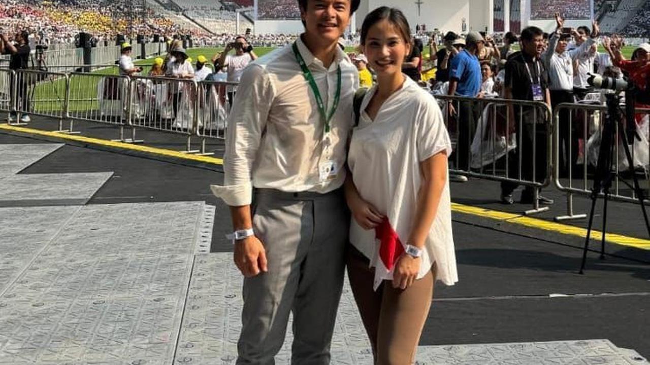 Potret Artis Indonesia Hadiri Misa Agung Paus Fransiskus, Ada Dian Wiyoko dan Ben Joshua