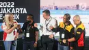 DHL bekerja sama dengan tim DHL Motorsports melalui solusi logistik end-to-end pengiriman motorsport elektrik untuk Kejuaraan Dunia pertama di Indonesia. DHL mengirimkan mobil balap, baterai dan unit pengisian daya, serta peralatan media dan penyiaran ke Jakarta. (Liputan6.com/Pool/DHL)